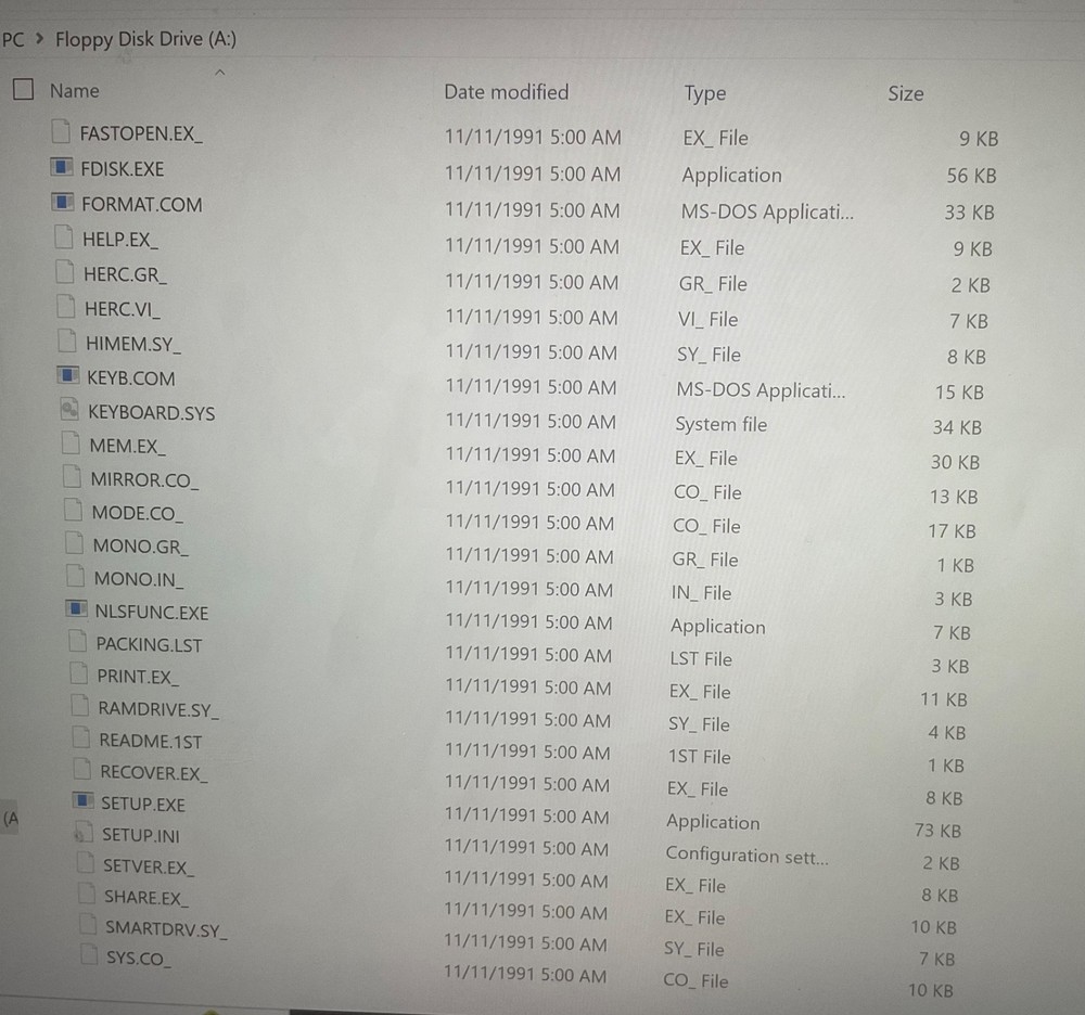 Microsoft The Concise Guide to MS-DOS Operating System Version 5.0 +Floppy Disks