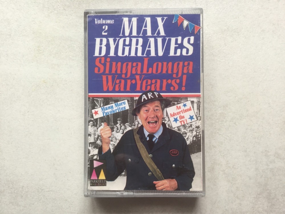 MAX BYGRAVES -  SINGALONGA WAR YEARS VOLUME 2  - CASSETTE