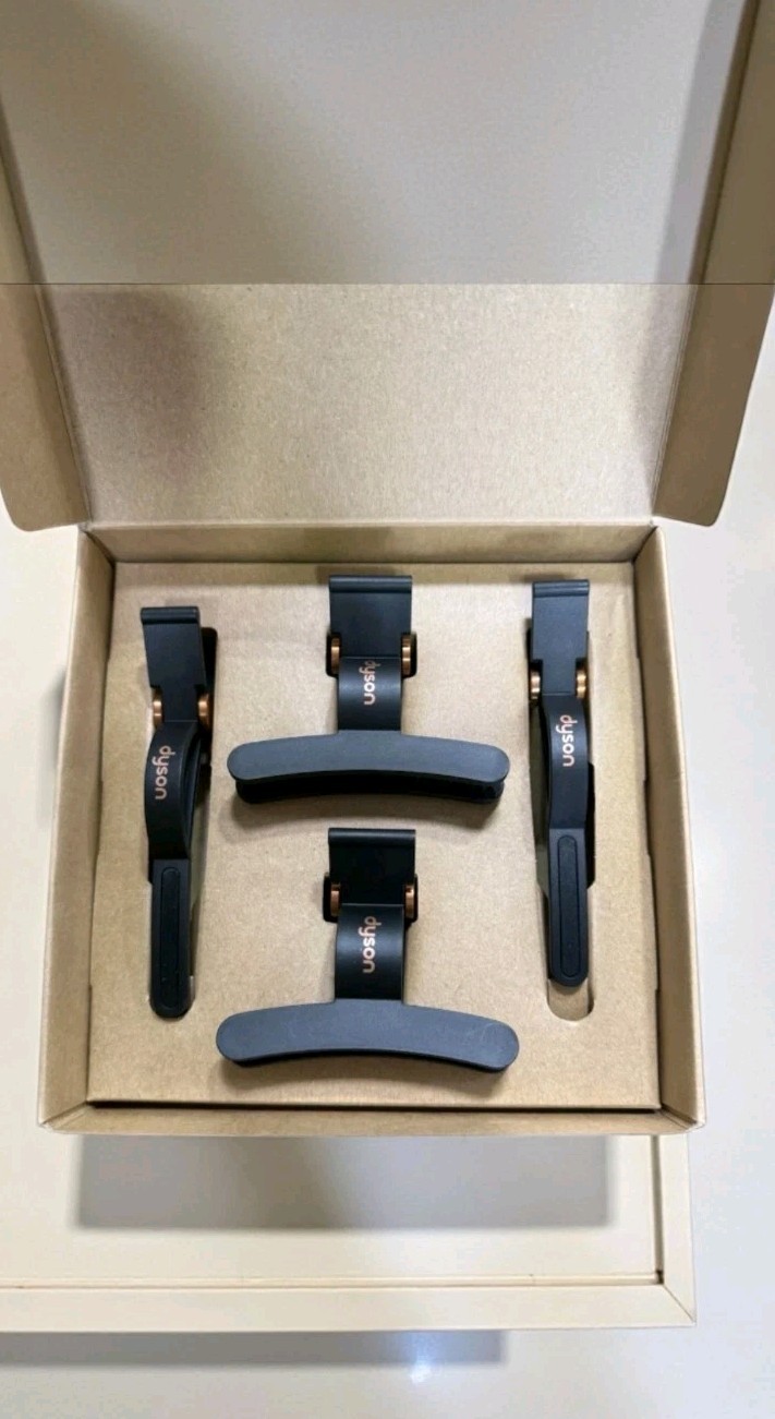 DYSON Hair Clips Set Of 4 Brand New Black Copper Genuine-NEW in Box