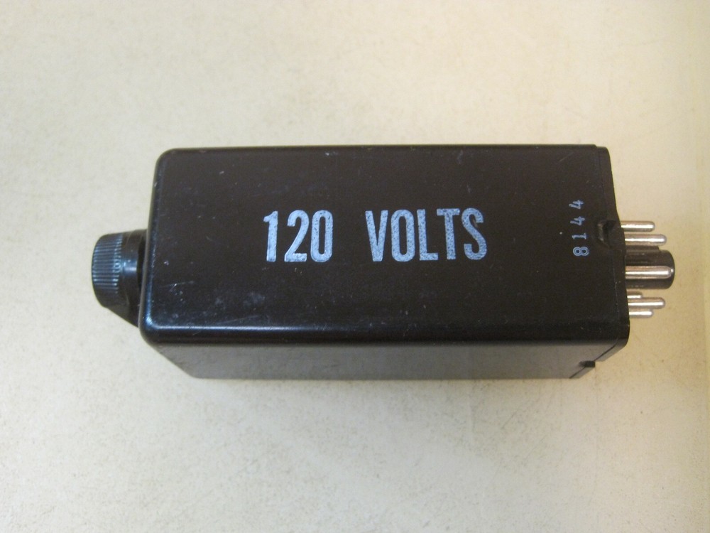 AIR-O-TRONICS AOT Solid State Timer TDR-1001A1 120VAC .2- 1.2 SECONDS 7877