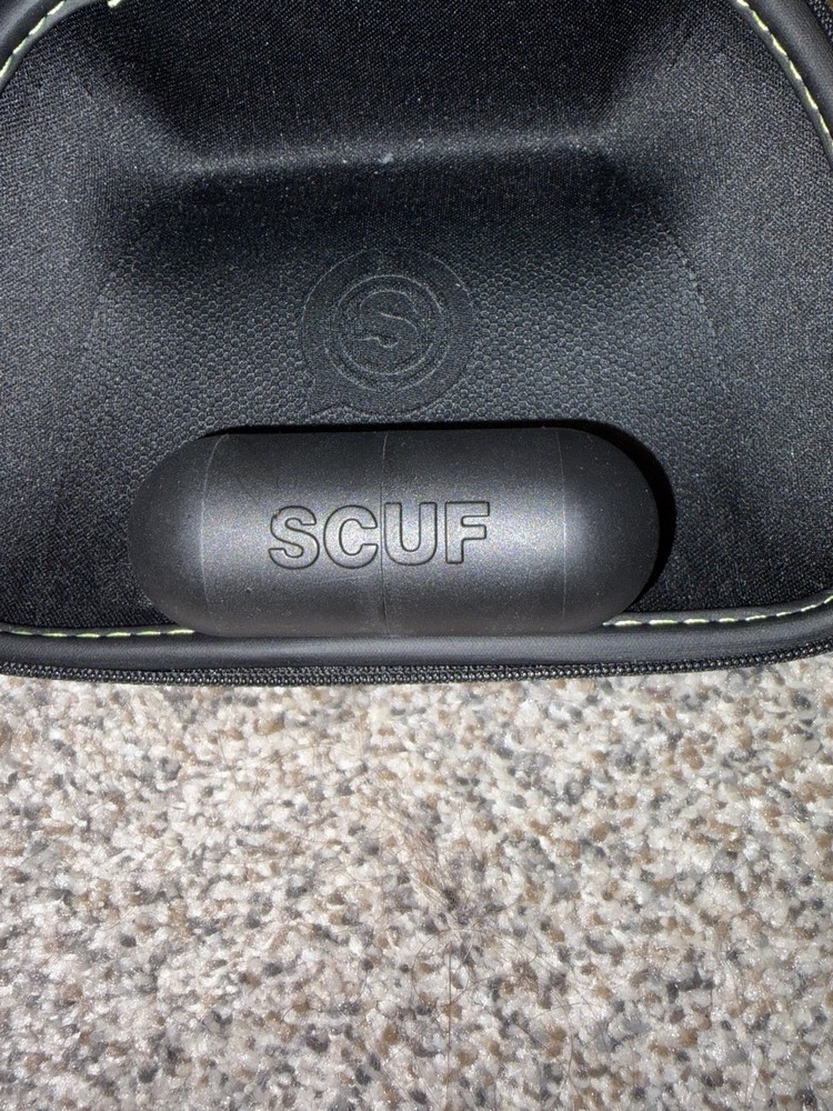 SCUF Vantage Controller Bundle with Case, Faceplate, Thumbsticks, D-Pad - PS4