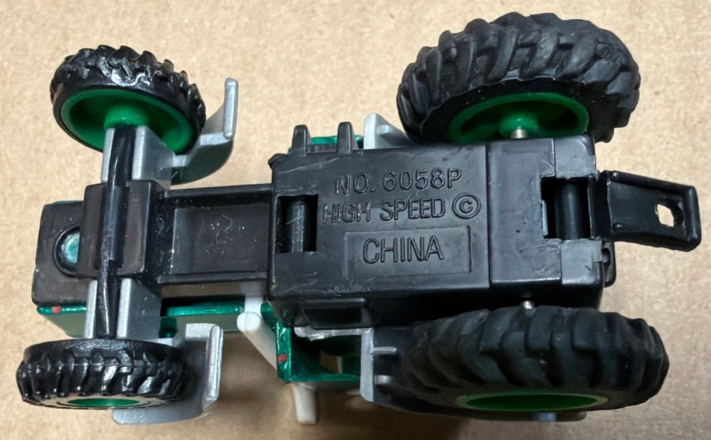 Green Farm Tractor High Speed