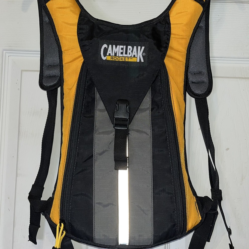 Camelbak Rocket Hydration Pack Black Yellow Backpack 72oz 2.1L No Bladder
