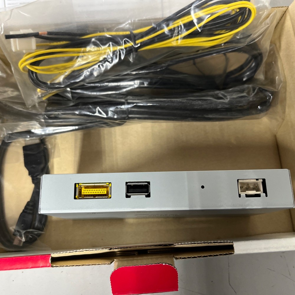 PIONEER CD-ML100 Mirror Link interface smartphone link adapter