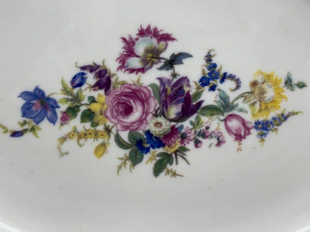 Castleton "CASTLETON MANOR" USA ~ 4 Piece Serving Set: Platters, Bowl, Gravy