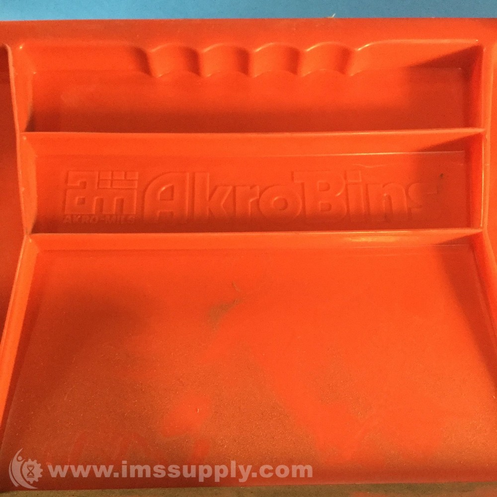 Akro Mils 30-250-3 Plastic Hanging Stacking Storage Bin USIP