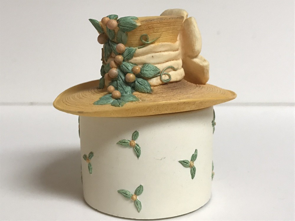 Willow Hall Felicity Trinket Box
