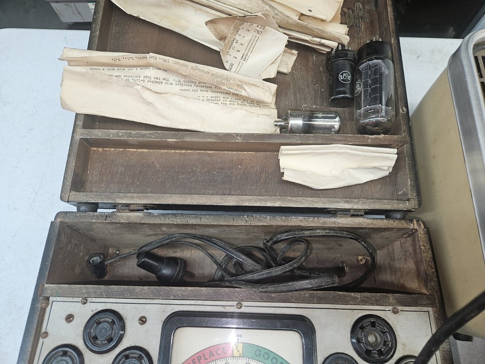 Vintage Precision Tube Tester Series 912 Millennium Microsystem Analyzer