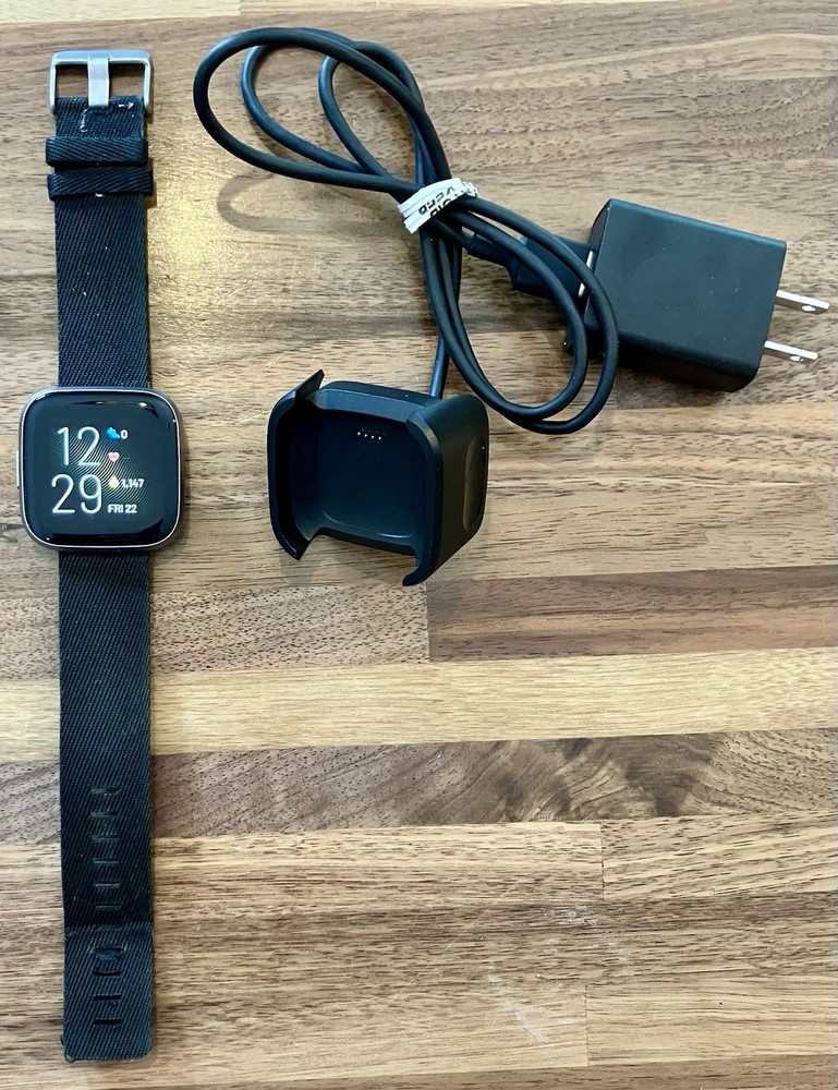 Fitbit Versa 2 Smartwatch Activity Tracker Alexa FB507 TESTED