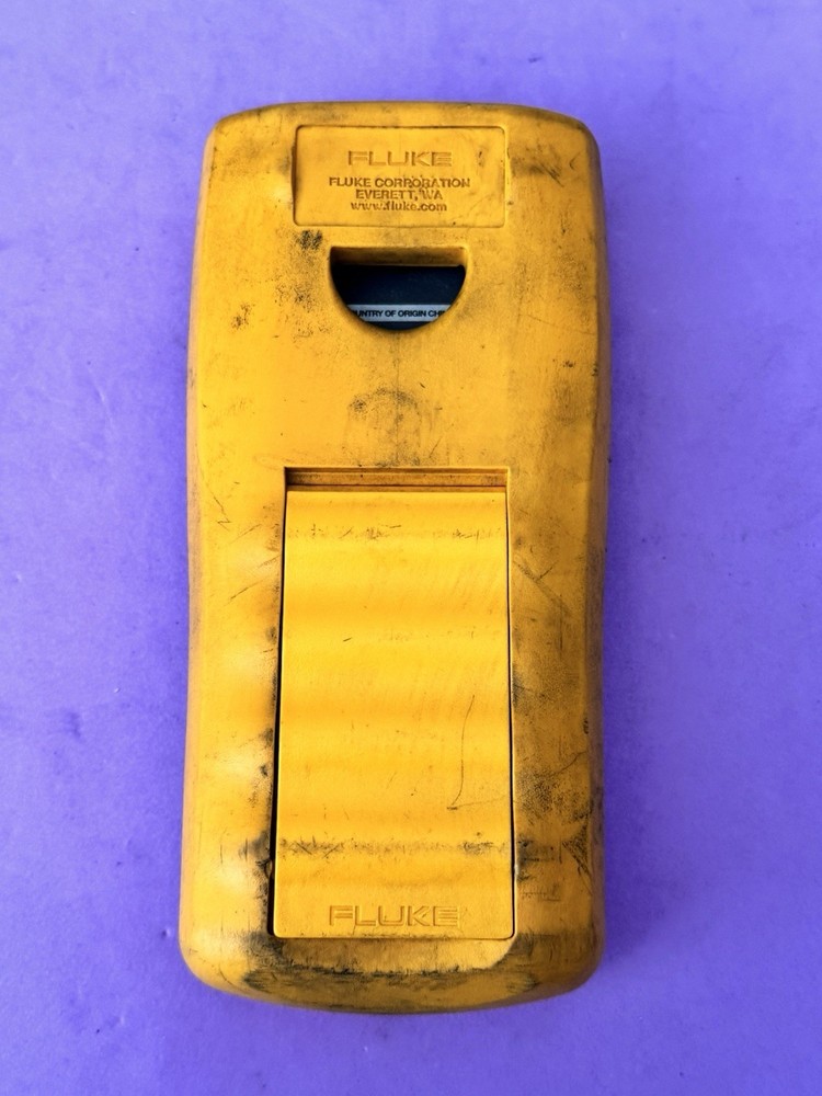 Fluke 51 II Single Input Digital Thermometer