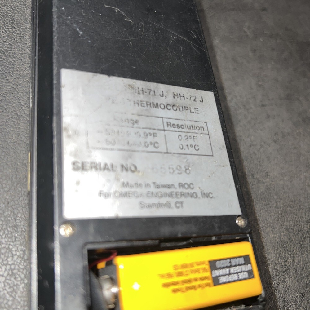 Omega Model HH-71 TH J Microcomputer Thermometer (No thermistor)