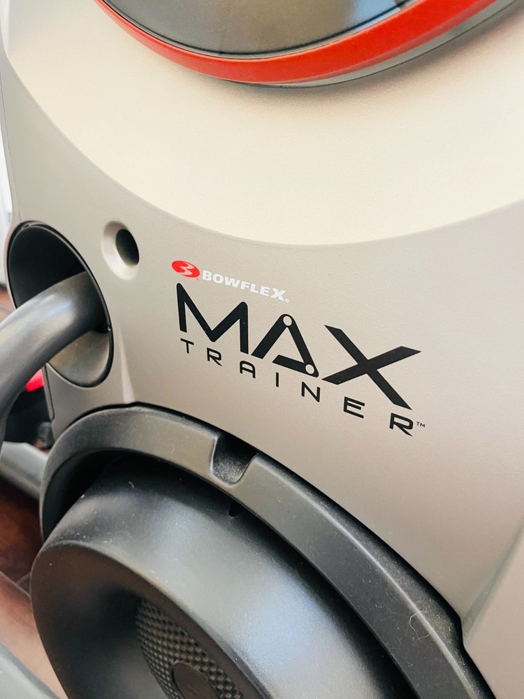 Bowflex Max Trainer M5 Stepper/Elliptical Machine Black Red Silver Barely used