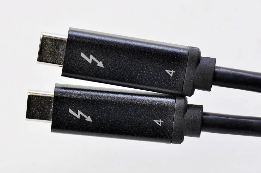 HP Thunderbolt 4 cable for HP Thunderbolt Dock 120W G4 4J0A2AA Replacement Cable