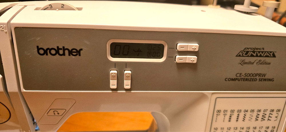 Brother CE-5000PRW Project Runway Sewing Machine – Error E1 – Untested
