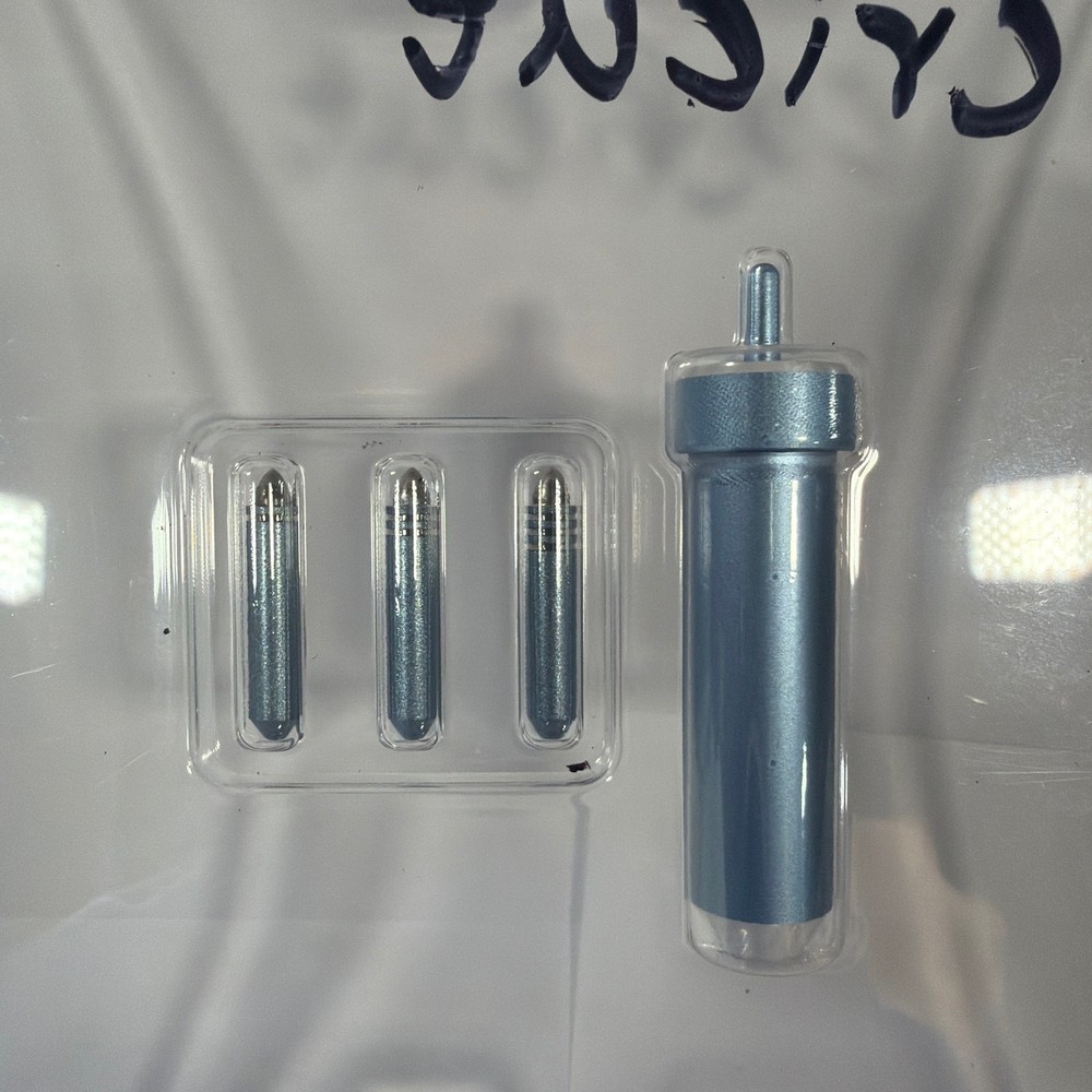 Cricut Foil Transfer Tool Housing with 3 Tips Fine Medium Bold Blue