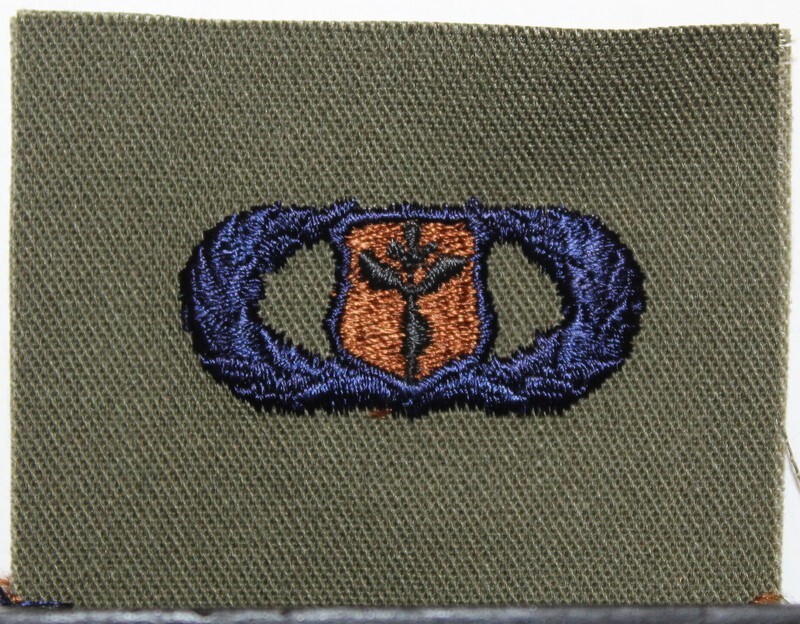 US Air Force Basic Meteorologist Badge Insignia Olive Drab Fatigue Patch