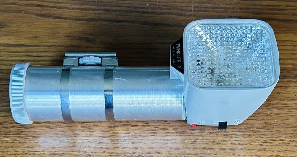 MINICAM TWINKLITE P TRANSISTORIZED ELECTRONIC CAMERA FLASH AS-IS Light Works VTG