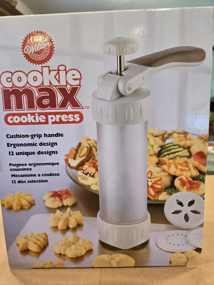 Wilton Cookie Max Cookie Press W/12 Designs, New In Box