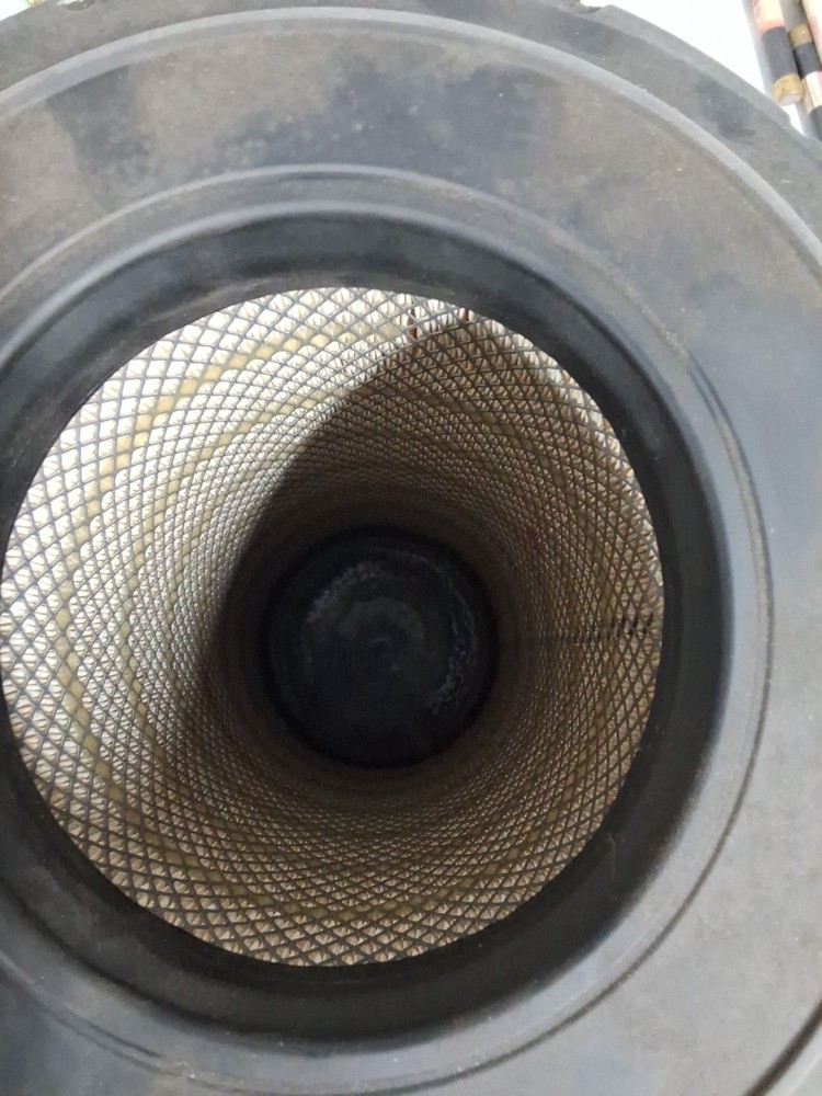 Baldwin Air Filter -- RS3744