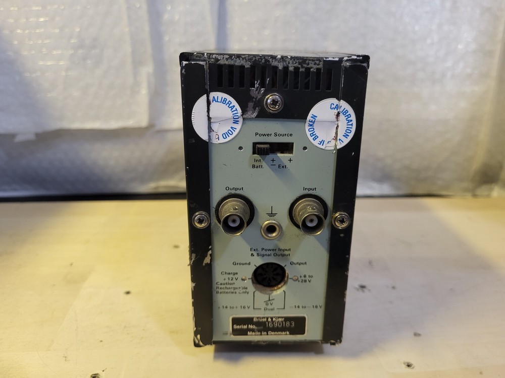 USED BRUEL & KJAER CHARGE AMPLIFIER TYPE 2635