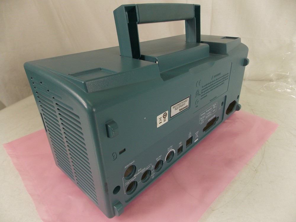 TEKTRONIX AFG 3252 ARBITRARY / FUNCTION GENERATOR CABINET/ COVER SHIELD
