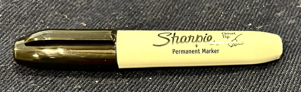 Sharpie Chisel Tip Markers Permanent Black Ink Large Broad Wide 4-count Permanen