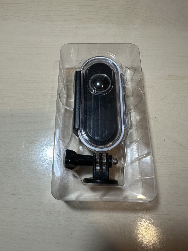 Insta360 ONE Invisible Dive Case. New in open box