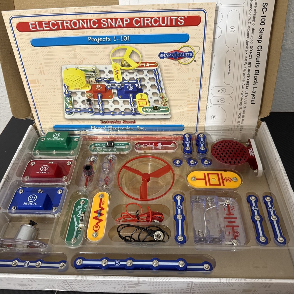 ELENCO Snap Circuits Jr. 100 Experiments Electronics Discovery Kit (IN GOOD CON)