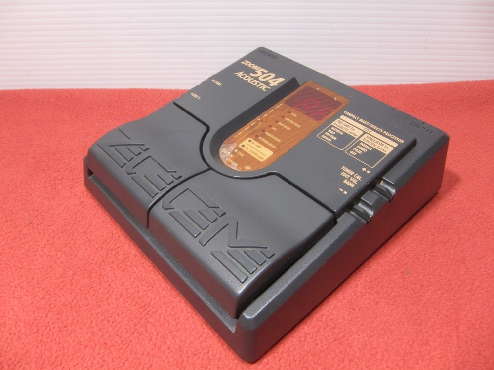 Zoom 504 Acoustic Multi Effect Processor Guitar Effect Pedal Tested MIJ