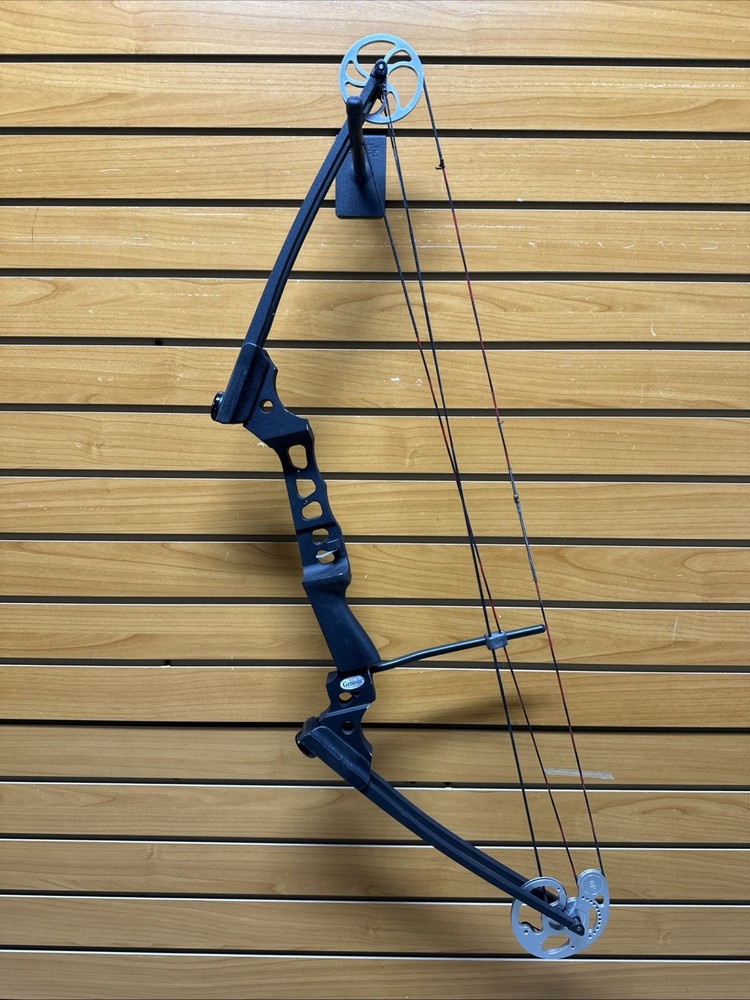 Genesis Pro Compound Bow - 25# Max - RH