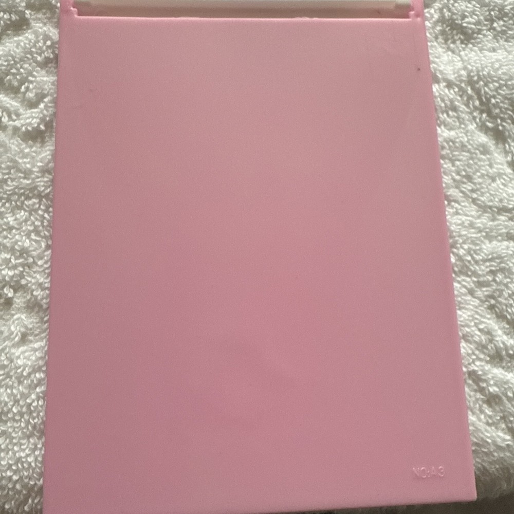 Hello Kitty Compact Mirror 6 in x 5 in (Hello Kitty)