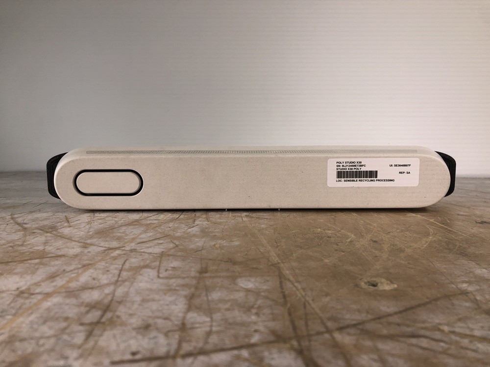 POLY STUDIO X30 ALL-IN-ONE VIDEO BAR