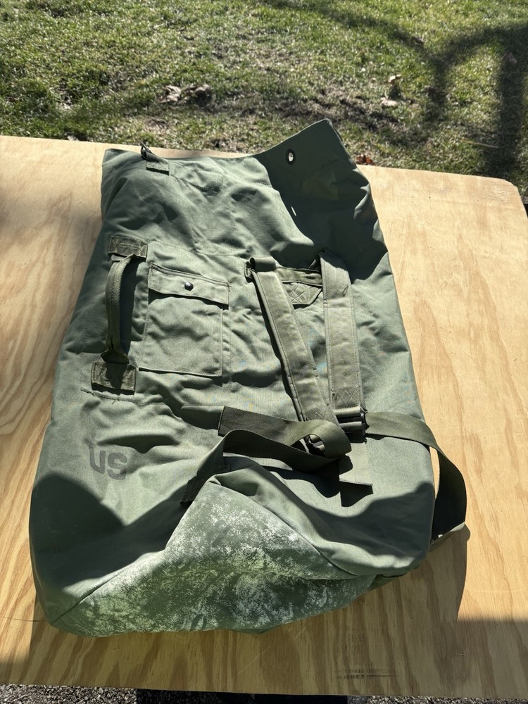 Genuine US Issue Military Duffle Bag