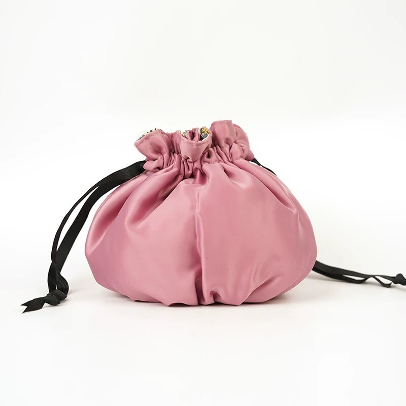 New! Gucci Flora Beauty Cosmetic Bag Drawstring Pouch Clutch ~ Pink