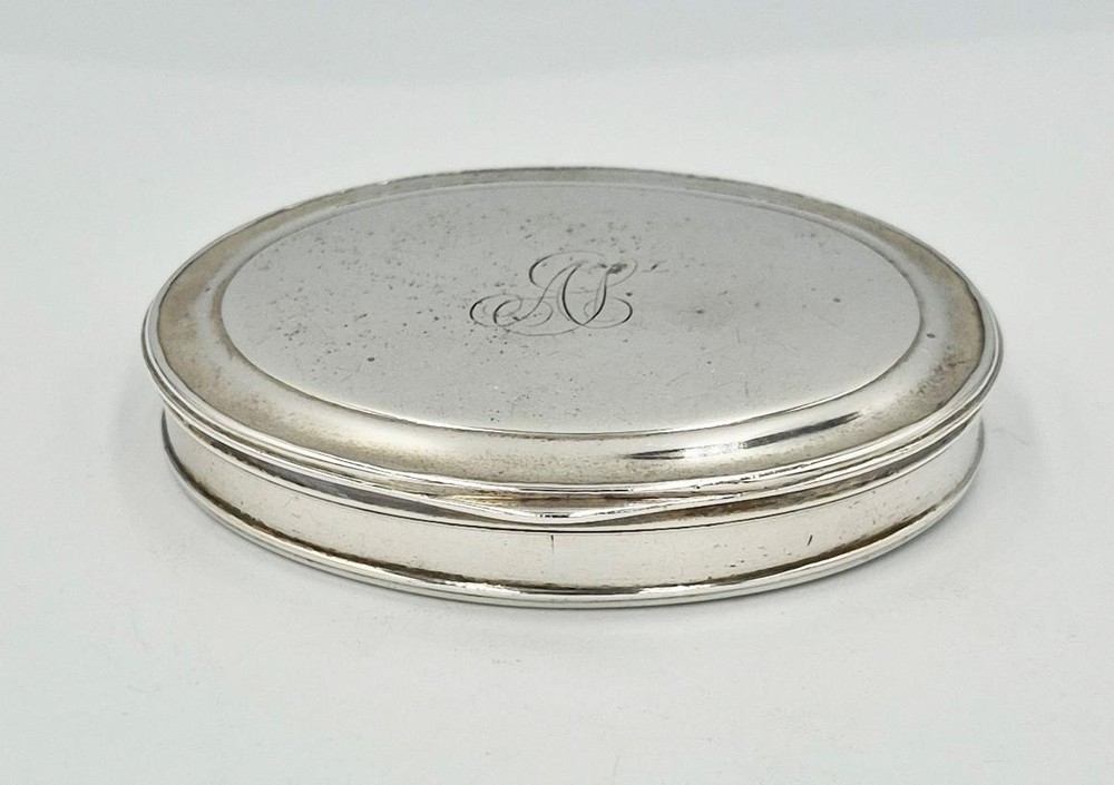 EARLY 18TH CENTURY GEORGE I SOLID SILVER SNUFF BOX c1720