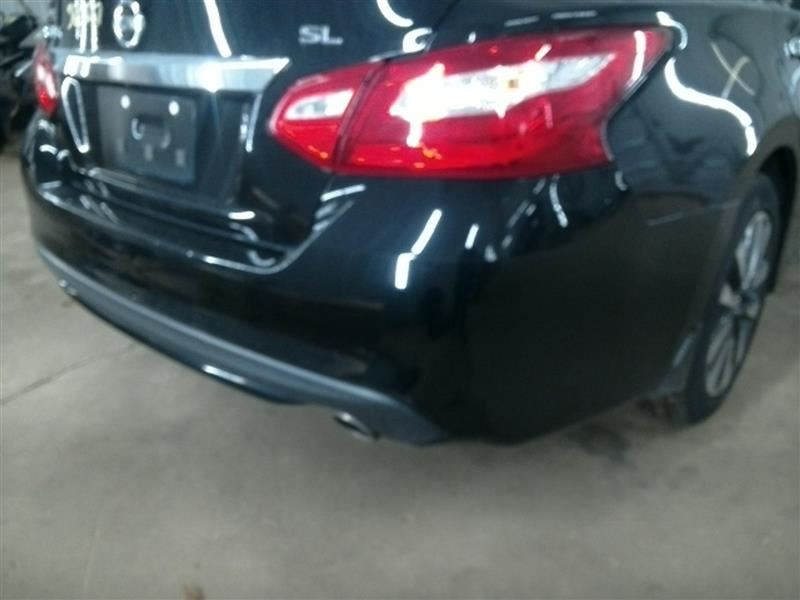 ALTIMA 2017 High Mounted Stop Light 104658355
