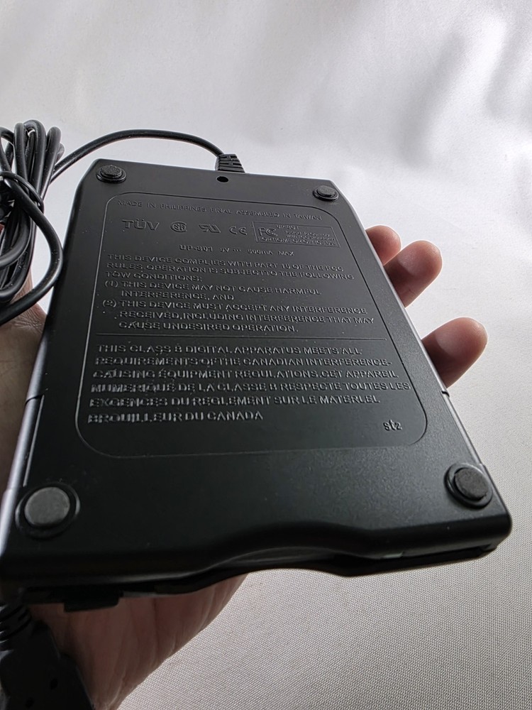 3.5" Floppy Disk Drive External Slim USB Model UP-801