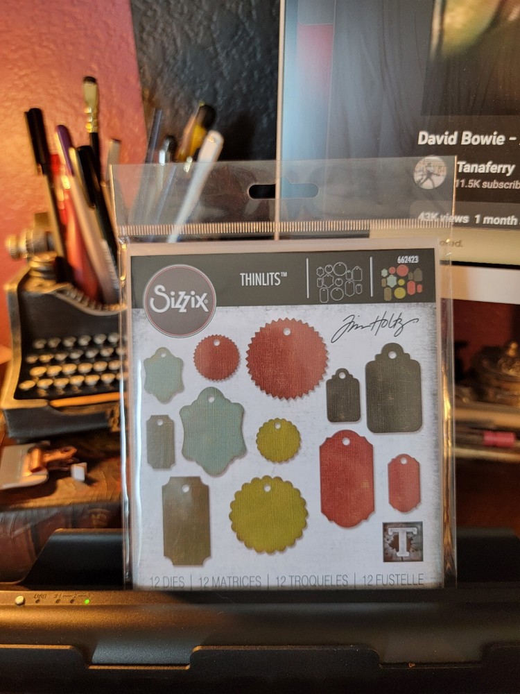 Tim Holtz By Sizzix Thinlits Dies Gift Tags # 662423