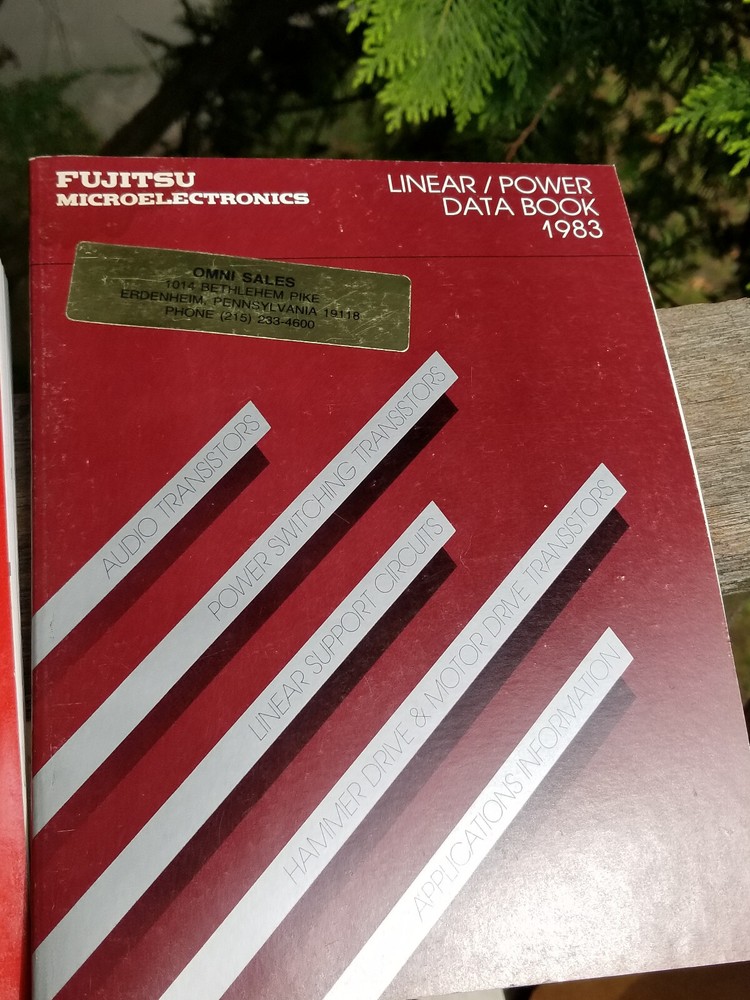 2 VINTAGE MICROELECTRONICS ELECTRONICS BOOKS MEMORY DATA 1983, 1984 FUJITSU