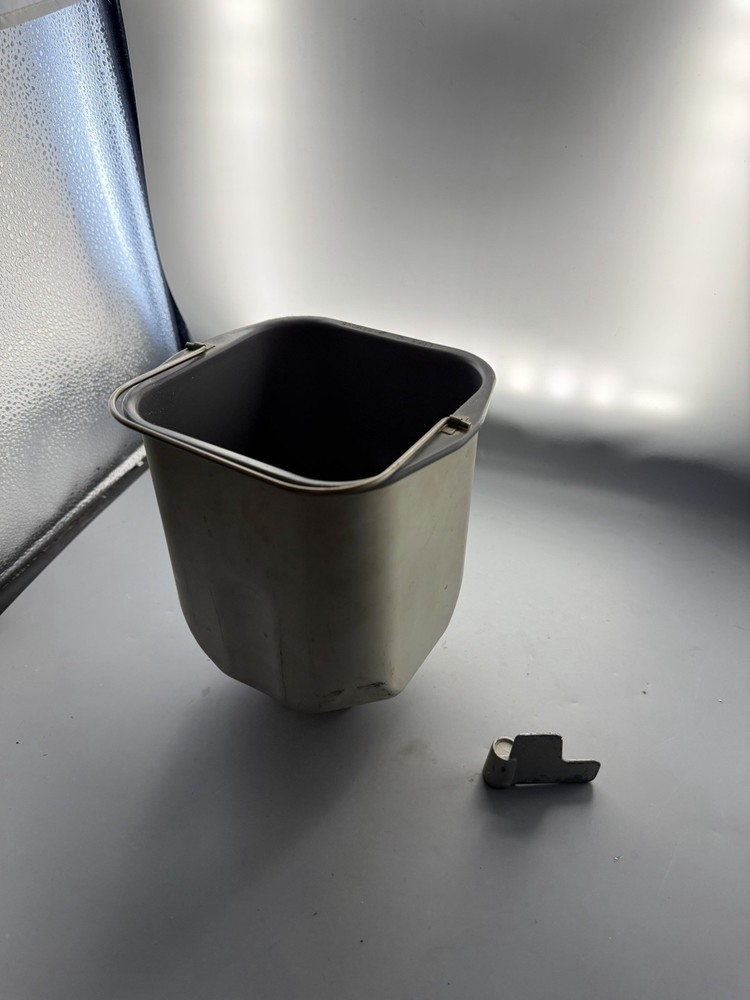 Regal Kitchen Pro Bread Maker Model K6743 Replacement Pan And Paddle Only