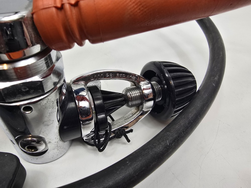 Ocean Dynamics Scuba Diving Regulator Set With Accessories Read