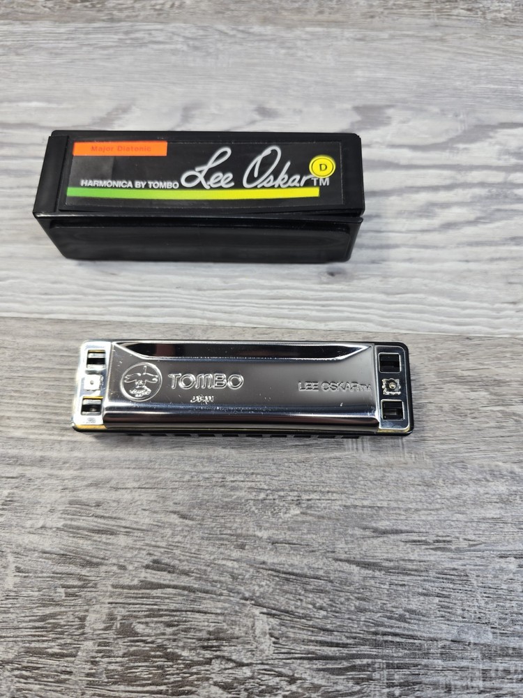 Lee Oskar Major Diatonic Harmonica Low D Clean W/ Case