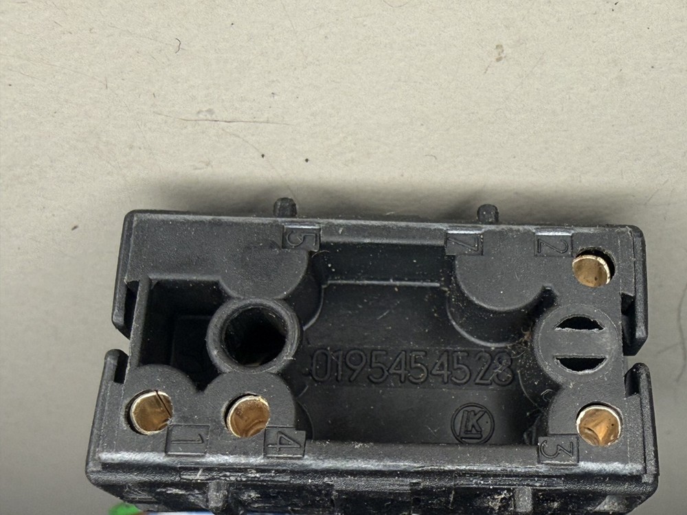Plug coupling Mercedes A 0195454528