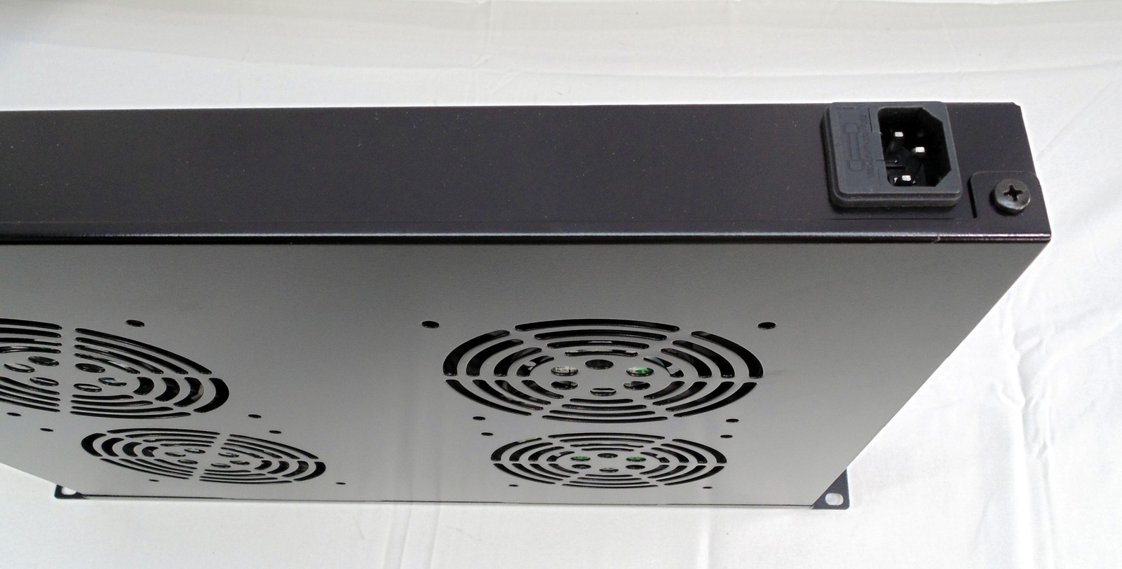 New 1U Rack Mount Server Fan Cooling Unit 4 Fans 700404123 19"