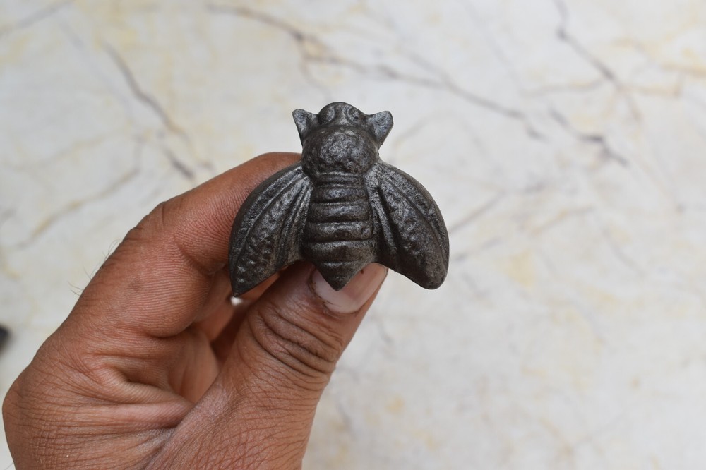 Vintage Cast Iron Honey Bee Shape Pulls Drawer Cabinet Door Handle Knobs 10 pcs