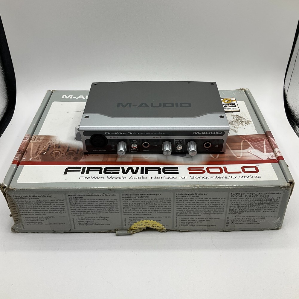 M-Audio FireWire Solo Recording Interface with Cords