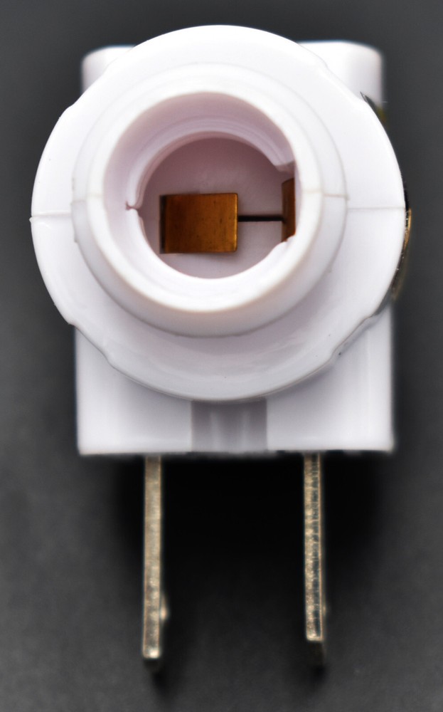 Night Light Base / Socket / Plug - Automatic Light Sensor - DIY Night Light Part