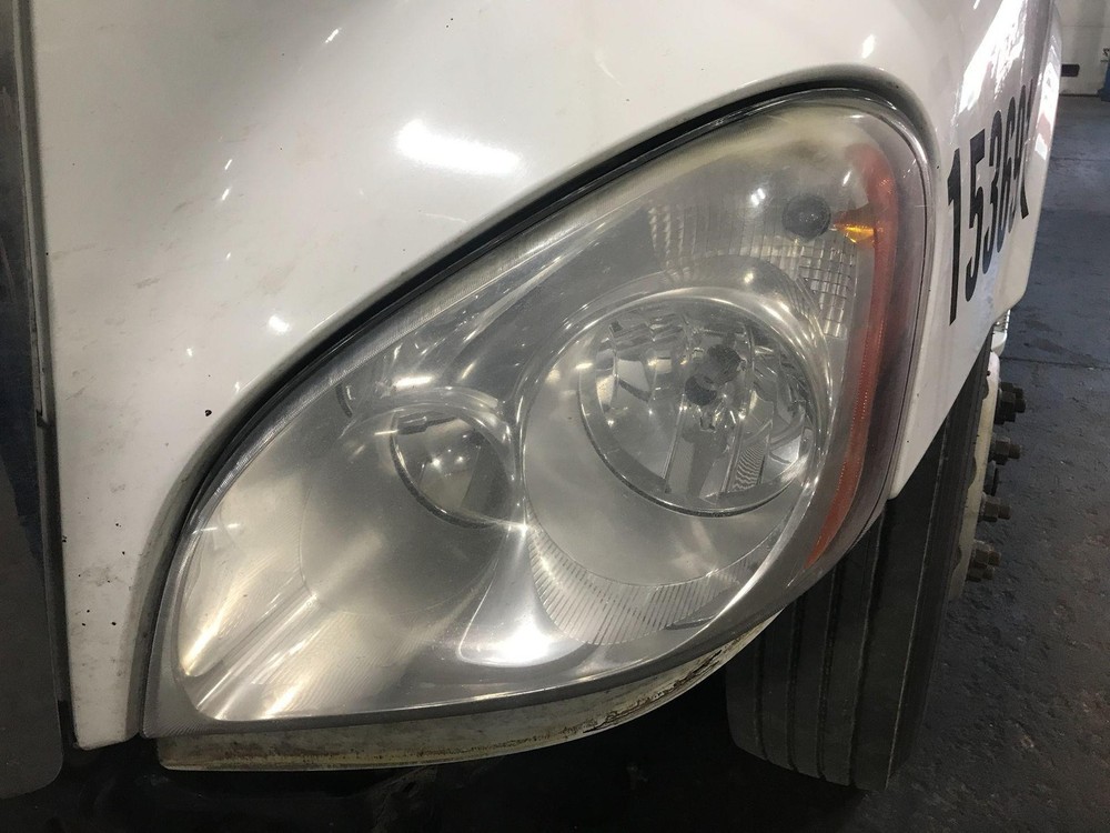 2008-2020 Freightliner CASCADIA Left/Driver Headlamp - Used