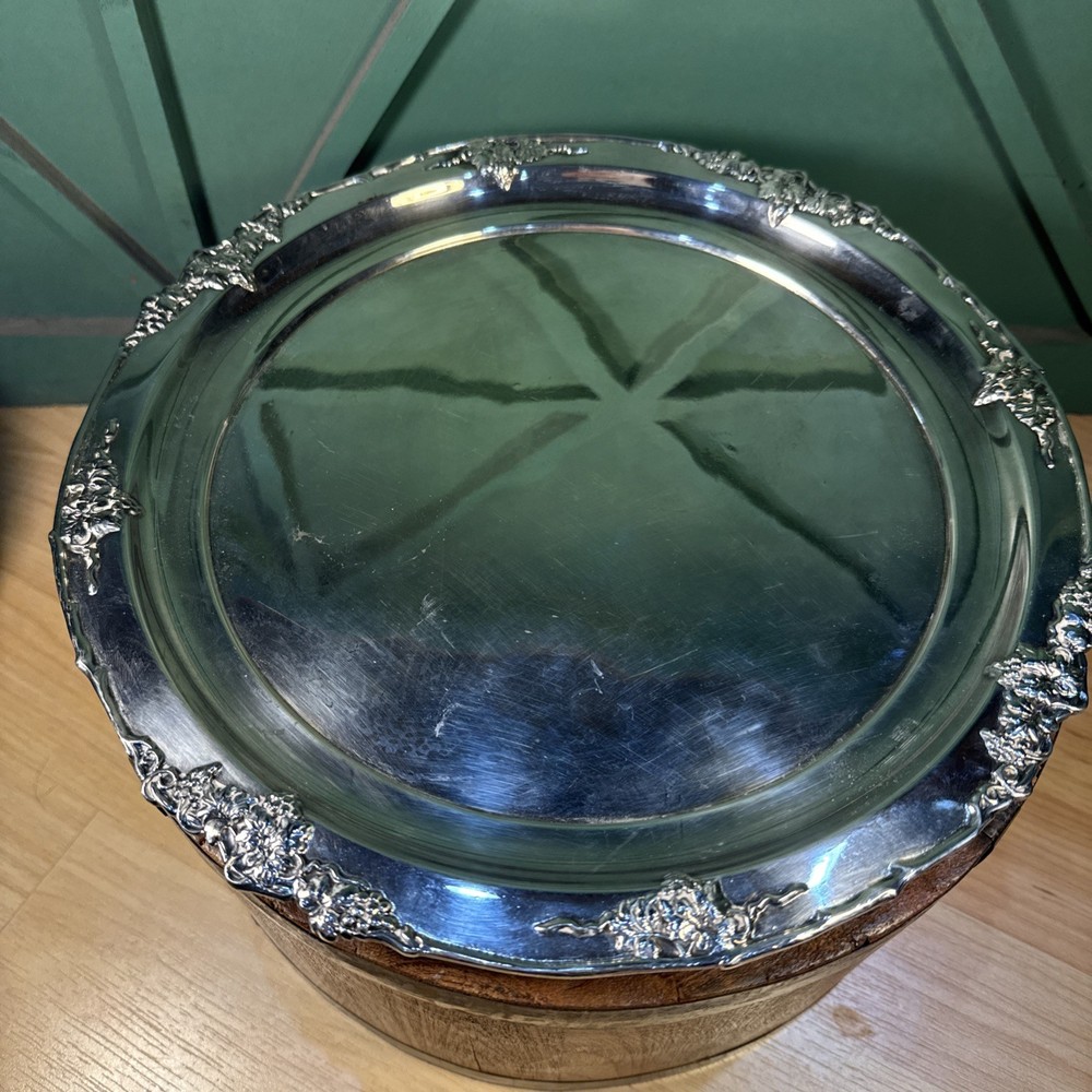 Victor Silver Co Grape 12 B 672 Plate Vintage Silver Plated Serving Platter/Tray