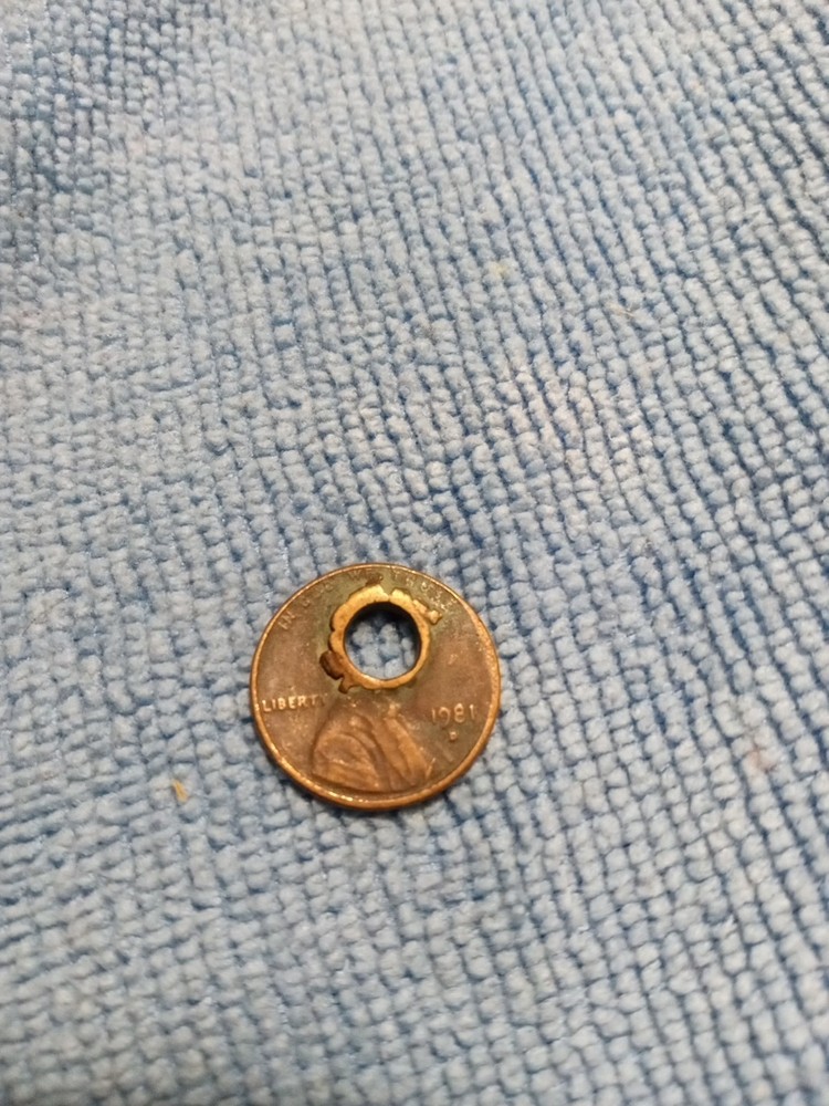 1981 D Penney With Hole Though Head Error